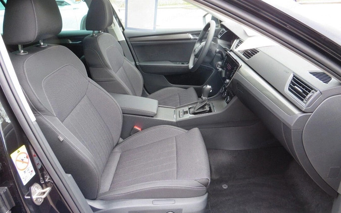 Skoda Superb cena 184850 przebieg: 1, rok produkcji 2024 z Skawina małe 37
